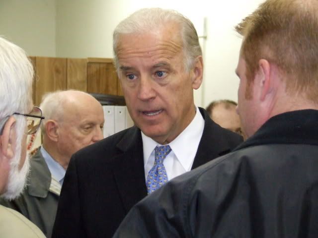 Biden at Headquarters early 2007 3