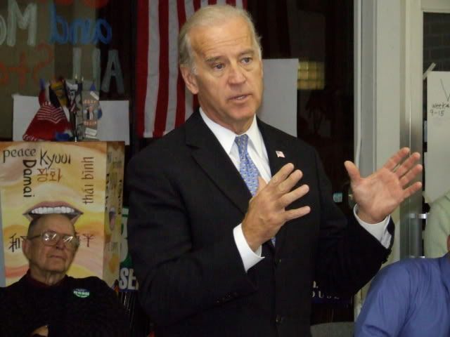 Biden at Headquarters early 2007 2