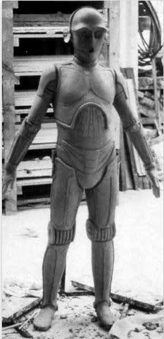 LizMooressculpting-C3P0inclay.jpg