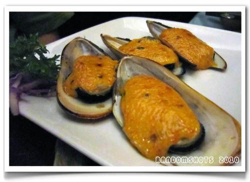 Mussels and Cheese