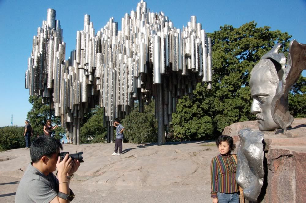 1A-HelsinkiParkSculpture.jpg