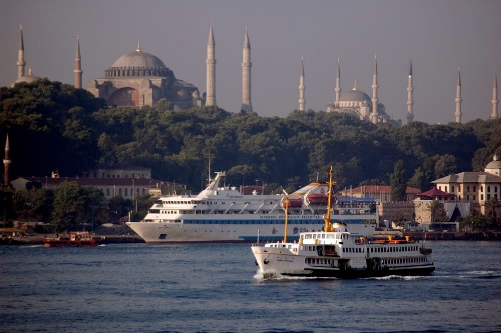 1A-Istanbul-Harbor.jpg