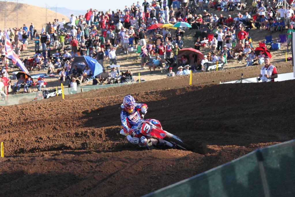 IMAGE: http://i298.photobucket.com/albums/mm273/FocsrallyX/Motocross%20Of%20Nations/IMG_2065-1.jpg