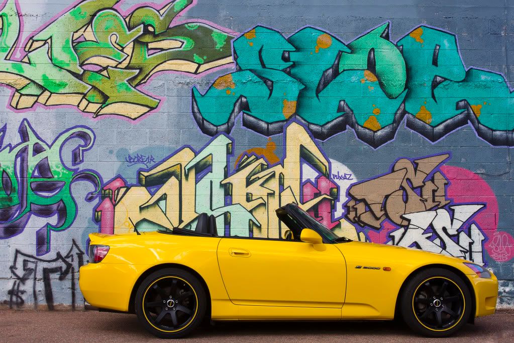 IMAGE: http://i298.photobucket.com/albums/mm273/FocsrallyX/My%20Car%20Pics/Graffiti.jpg