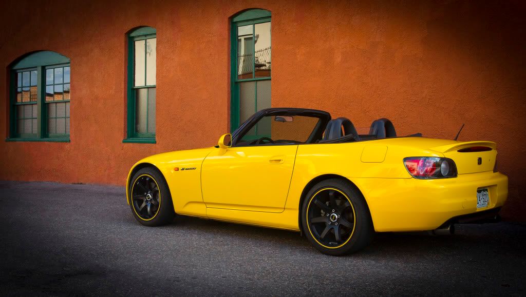 IMAGE: http://i298.photobucket.com/albums/mm273/FocsrallyX/My%20Car%20Pics/ThreeWindows.jpg