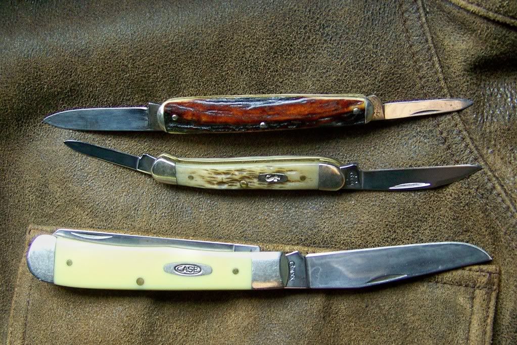 Case knife Mother of pearl, Natural bone or Green bone?