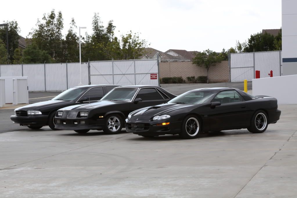 IMAGE: http://i298.photobucket.com/albums/mm274/LS1BLKSS_photo/IMG_0053.jpg