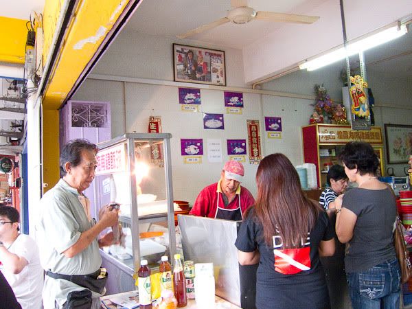 Staffs at Huang Chang Chicken Rice Restaurant