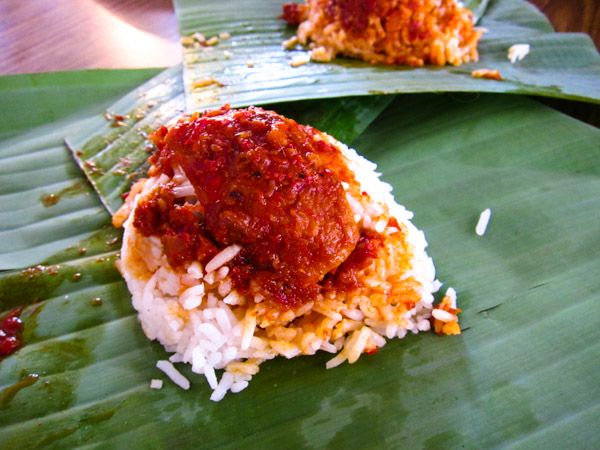 Nasi lemak bungkus by Ali Nasi Lemak Daun Pisang, Sri Weld Food Court Lebuh Pantai